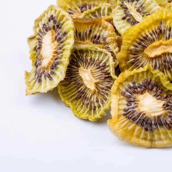 خرید کیوی خشک با پوست + قیمت فروش استثنایی